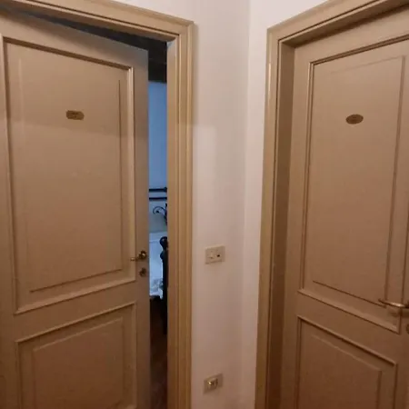 Arcadia Hosting Piazza Maggiore Apartamento *